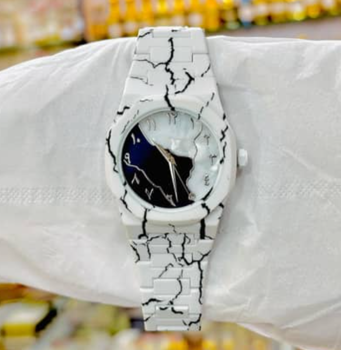 Latest Aura Watch - White & Black Marble design