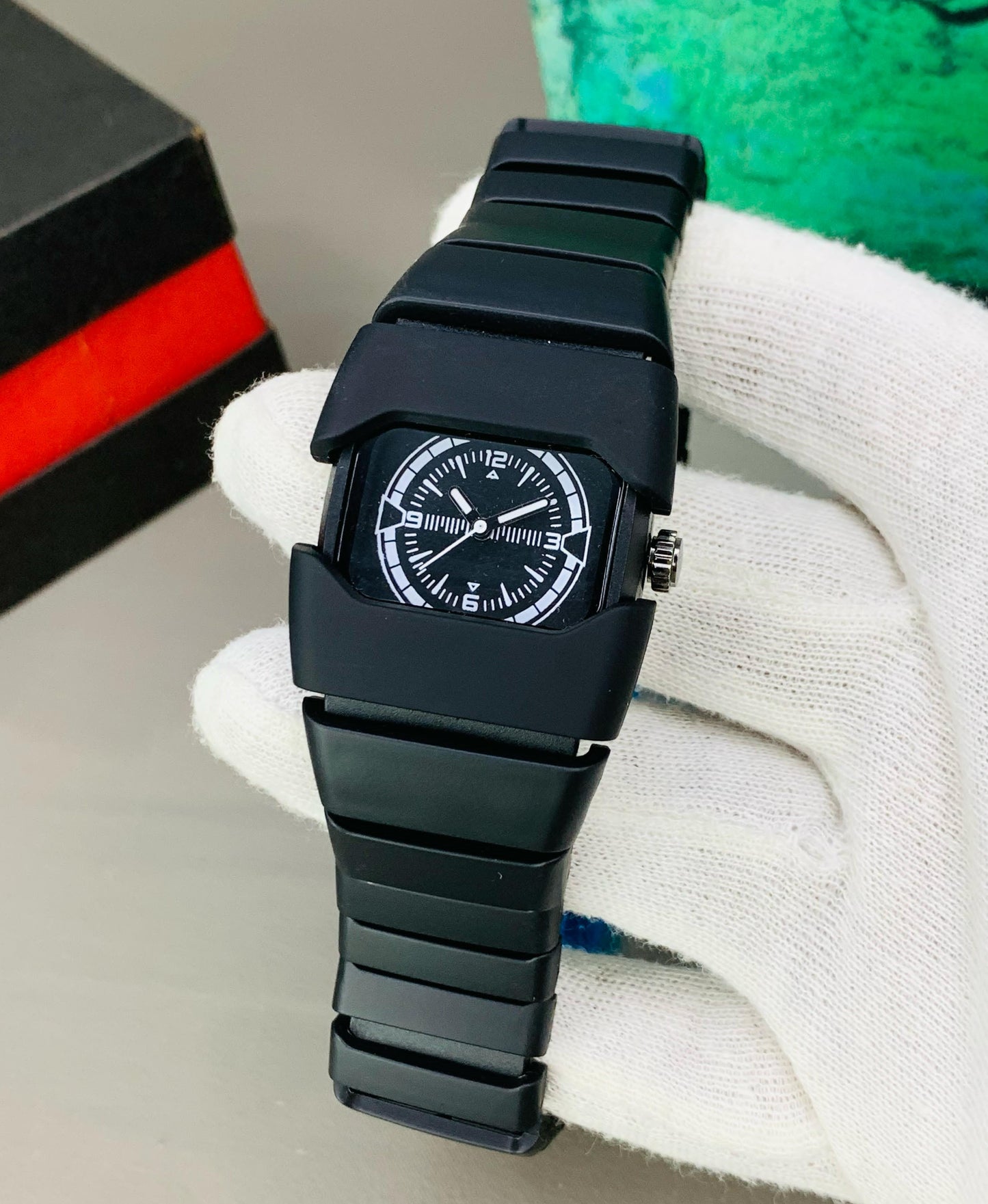 Nike Square Dial Men’s Watch – Modern & Bold Design