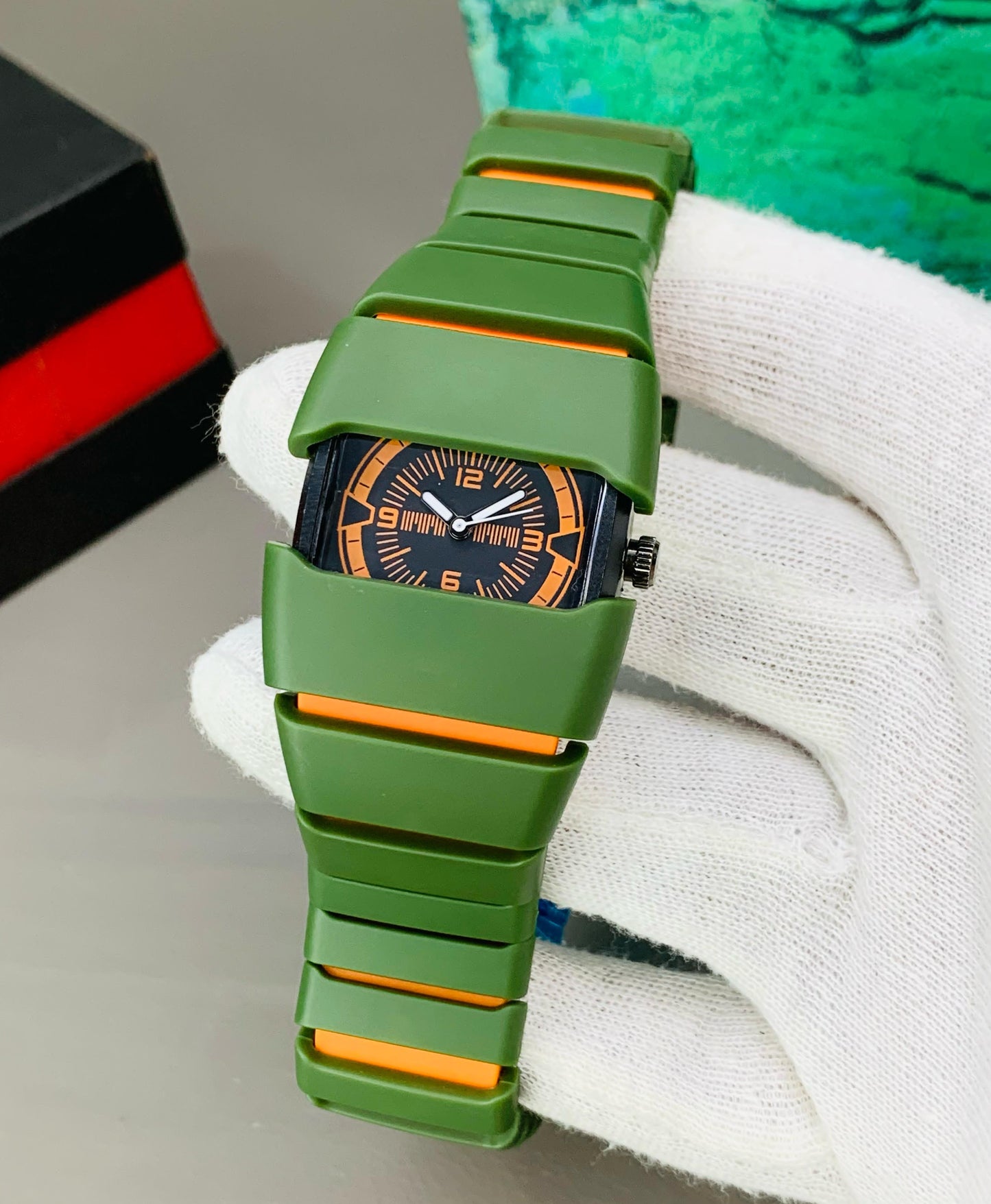 Nike Square Dial Men’s Watch – Modern & Bold Design