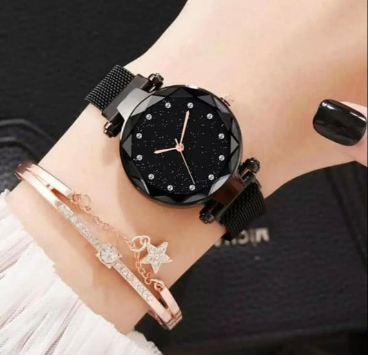 Silver Magnetic Chain Strap Tranding In FACEBOOK TIKT0K Watch For women's